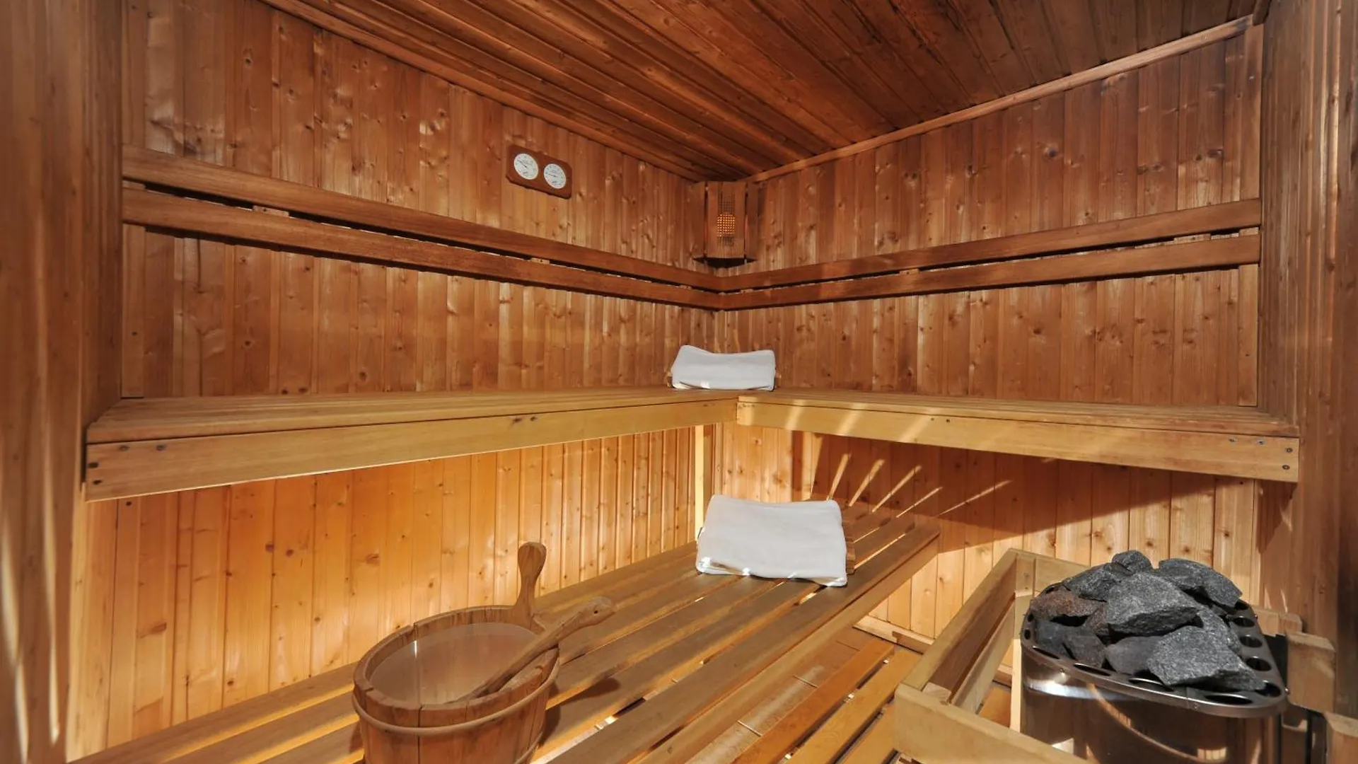 Hotel Vivaldi Karpacz 3*,  Poland